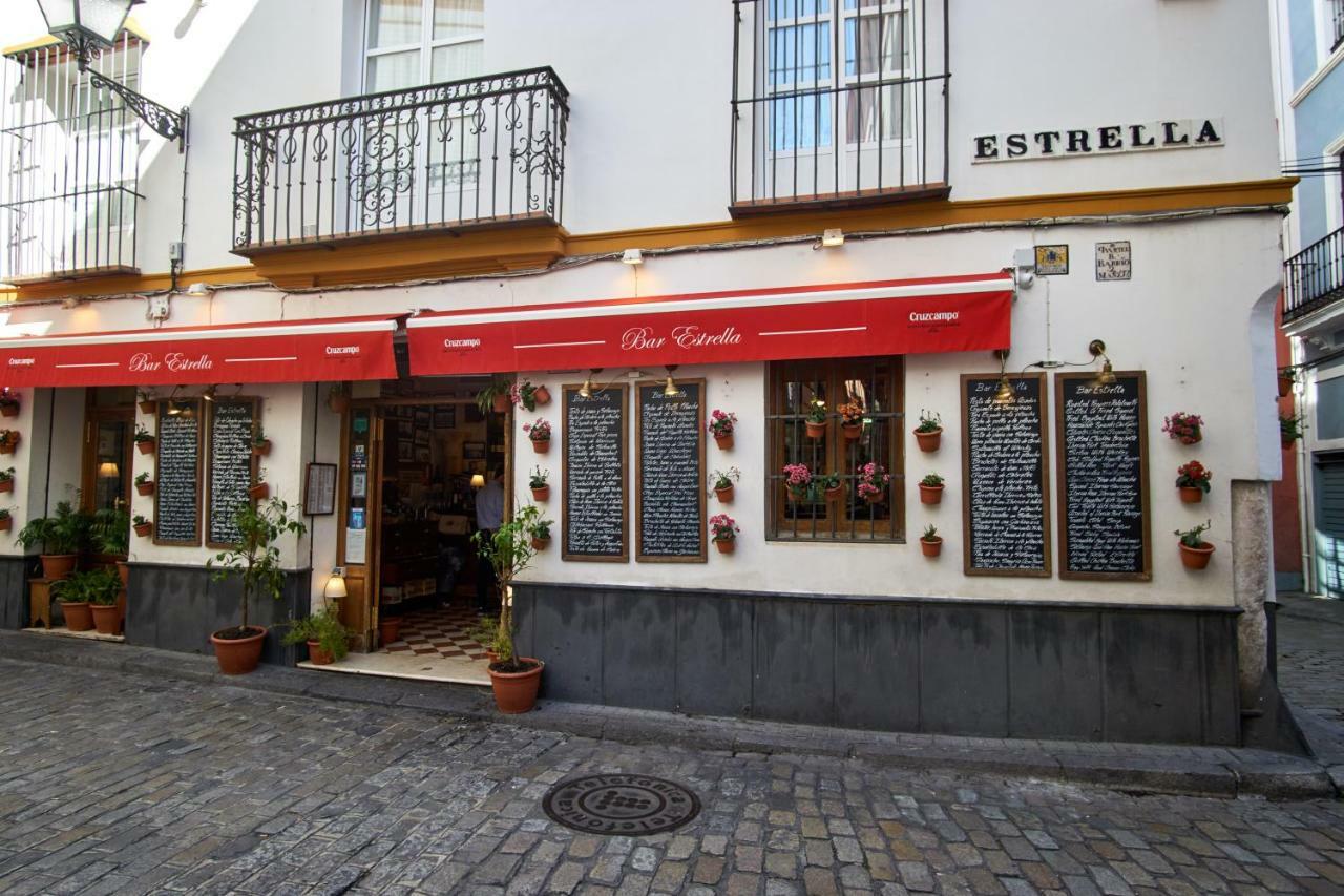 Pajaritos Palace By Valcambre Seville Exterior photo
