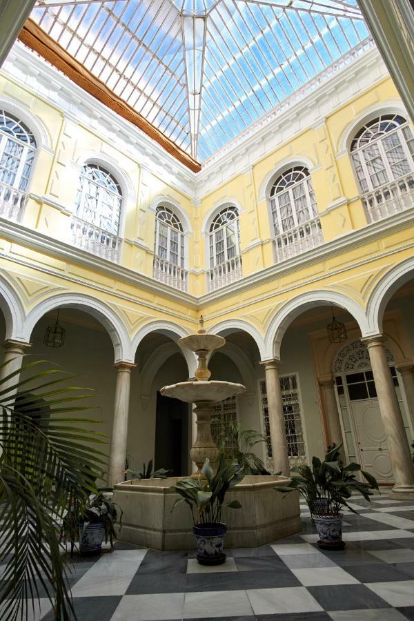 Pajaritos Palace By Valcambre Seville Exterior photo
