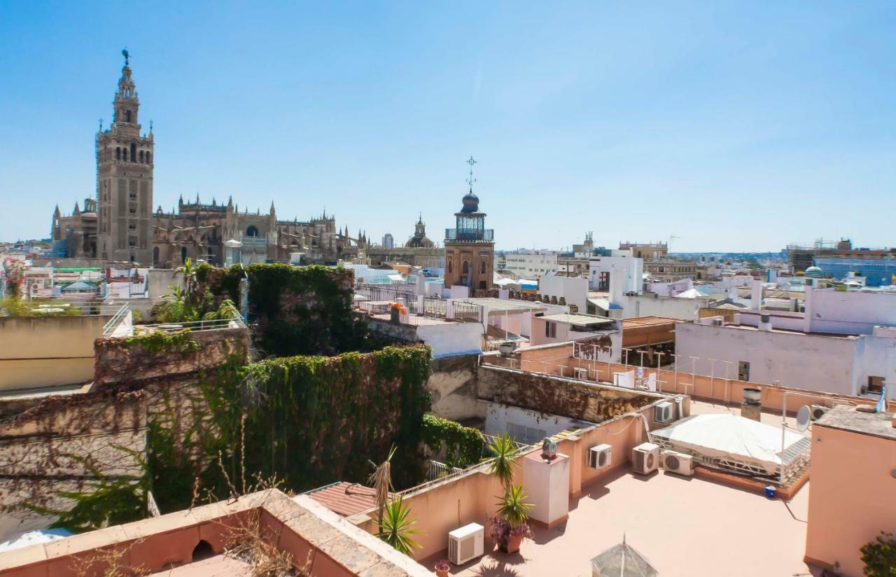 Pajaritos Palace By Valcambre Seville Exterior photo