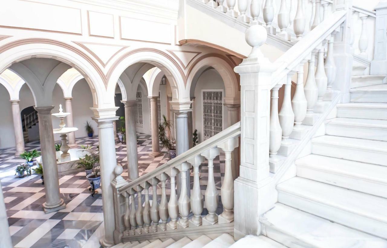 Pajaritos Palace By Valcambre Seville Exterior photo