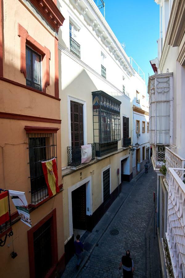 Pajaritos Palace By Valcambre Seville Exterior photo