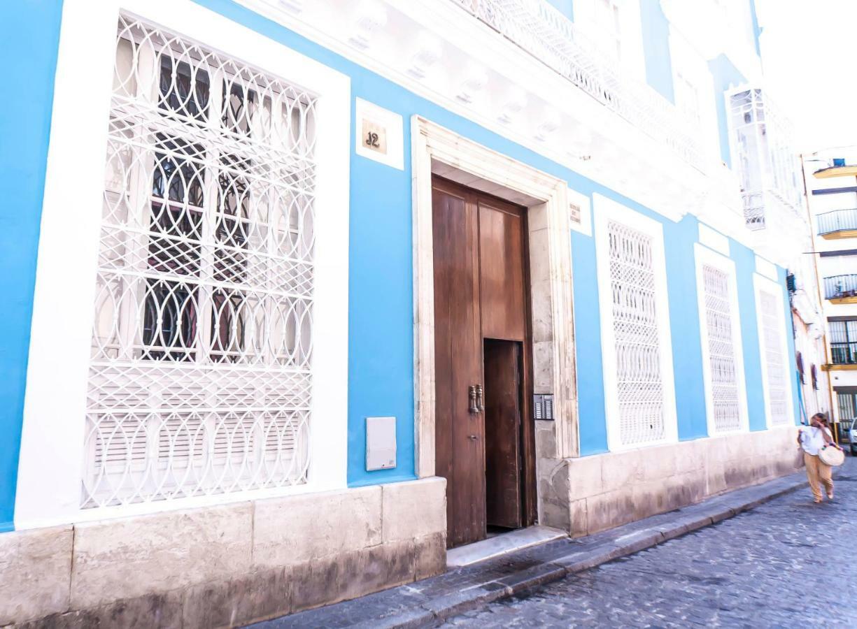 Pajaritos Palace By Valcambre Seville Exterior photo
